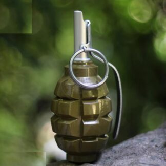 French Russia WW2 F-1 Anti-Personnel Fragmentation Hand Grenade Metal Model + Fuse Spring Set – Green