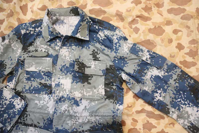 China PLA Type 07 Digital Air Force City Urban Camo Shirt Pants set - Image 3
