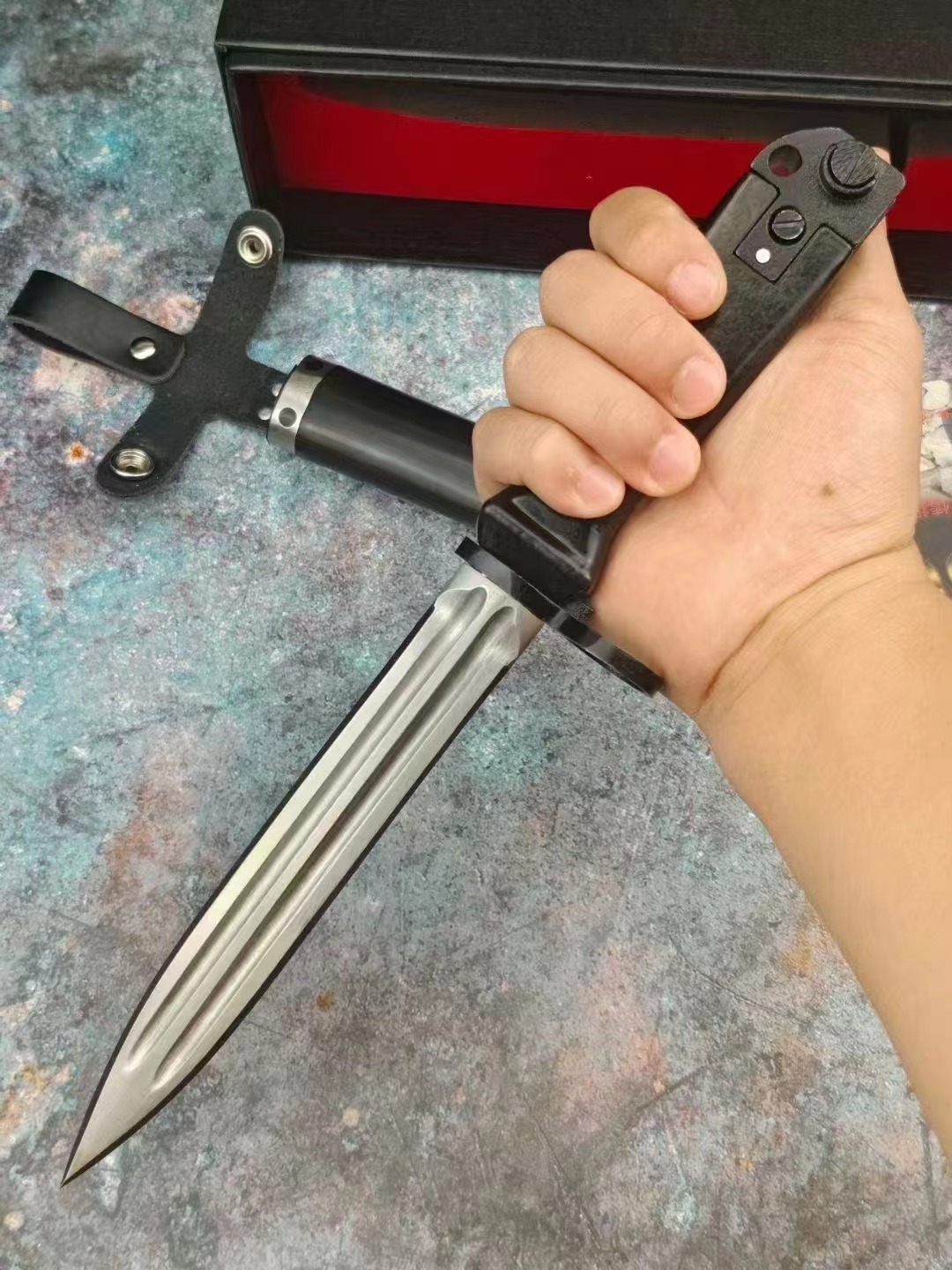 China PLA Type 81 / AK47 Rifle Bayonet Knife Dagger with Black Sheath - Image 5