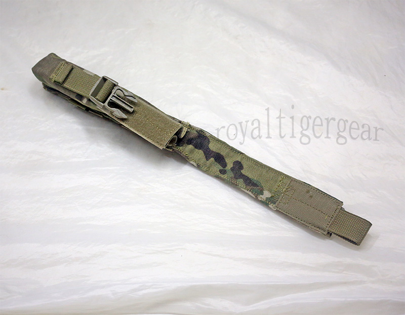 FLYYE Single Pop Flare Pyrotechnic Signal MOLLE Pouch - MultiCam® / MultiCam® webbing - Image 2